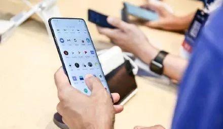 陌陌官方下载：畅享高人气社交平台，开启美好生活新篇章